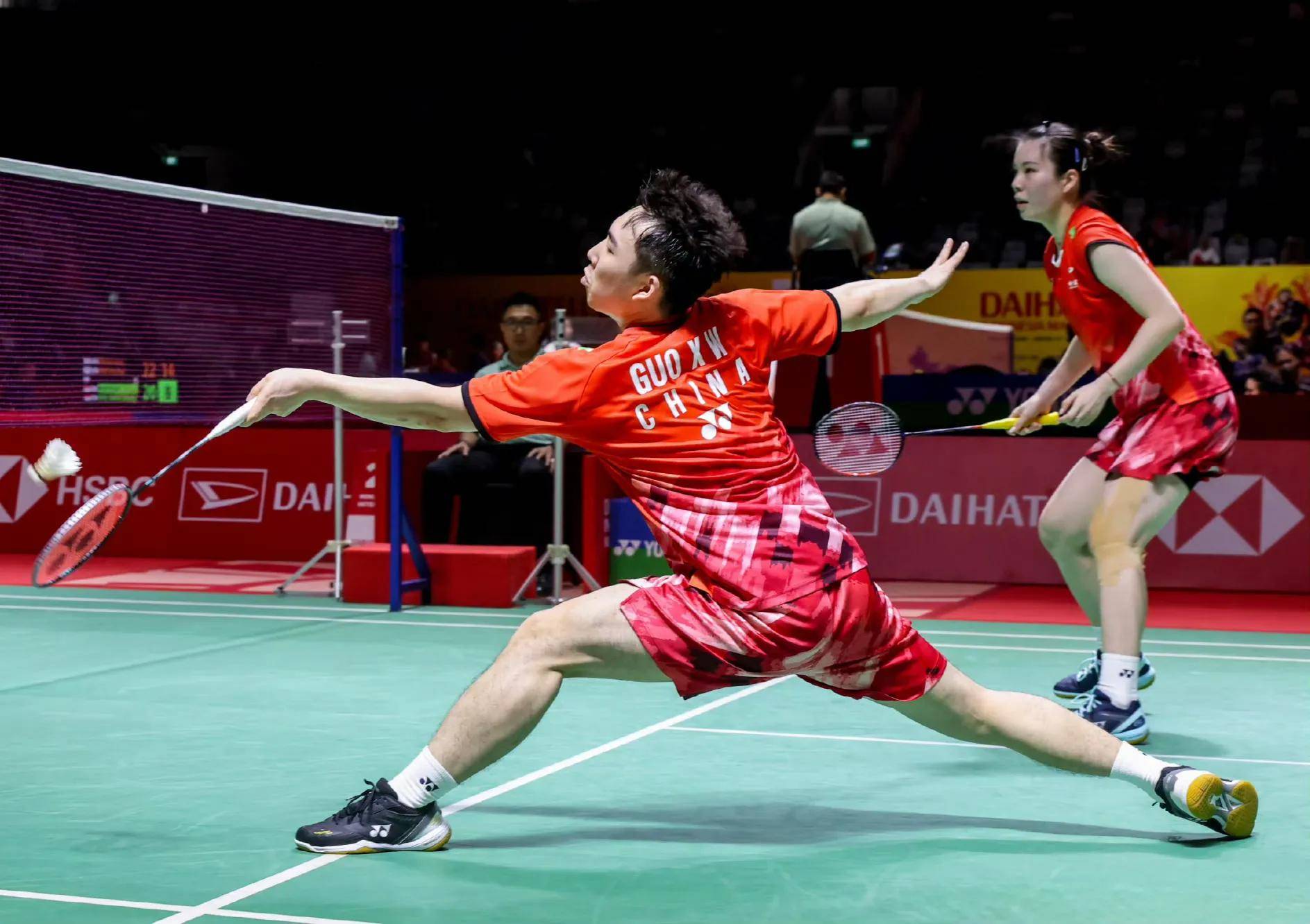 了激烈的讨 了激烈的讨