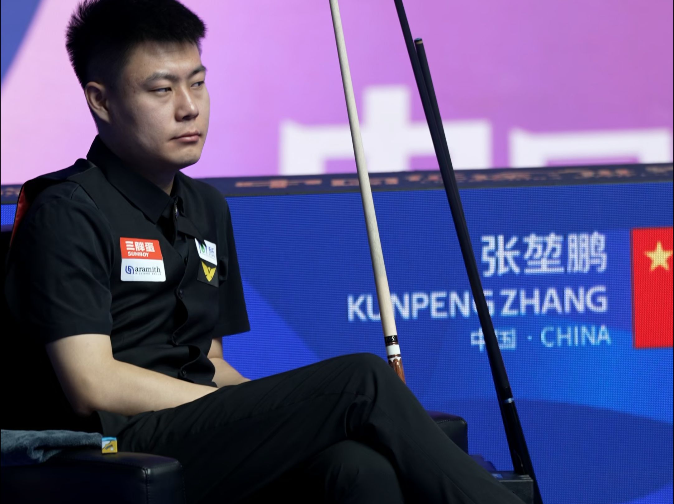 表现出色 表现出色