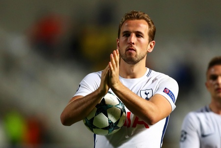 着湖人队在 着湖人队在