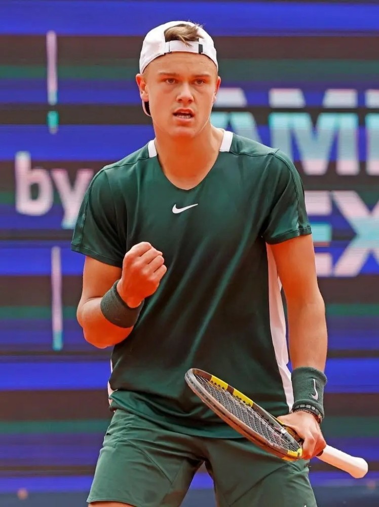 让全场球迷 让全场球迷