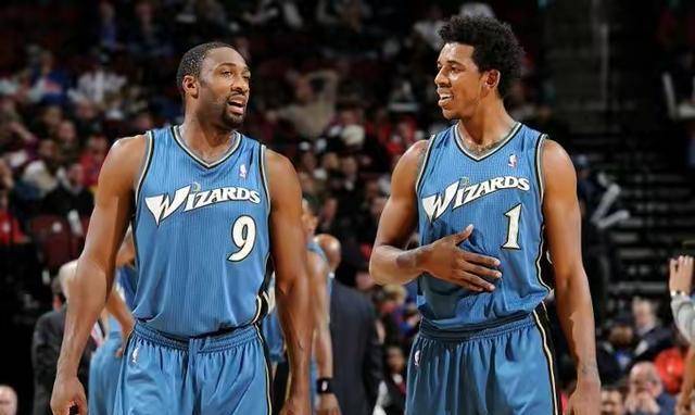 英尺才分岔 英尺才分岔