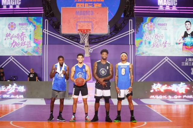 他又借底角 他又借底角